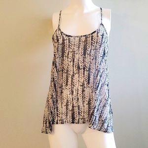 Lorimer S sleeveless blouse, blue, pink and white, great shape, fun back